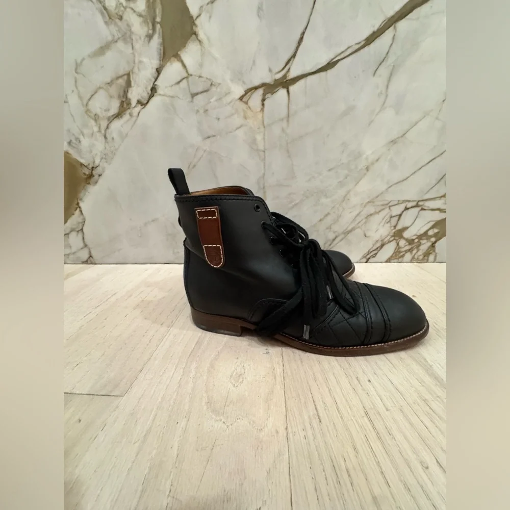 CHANEL 2014 BLACK QUILTED LEATHER MOTORCYCLE BOOTS- SIZE 39